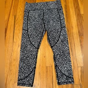 ZYIA Black and White Speckled Leggings